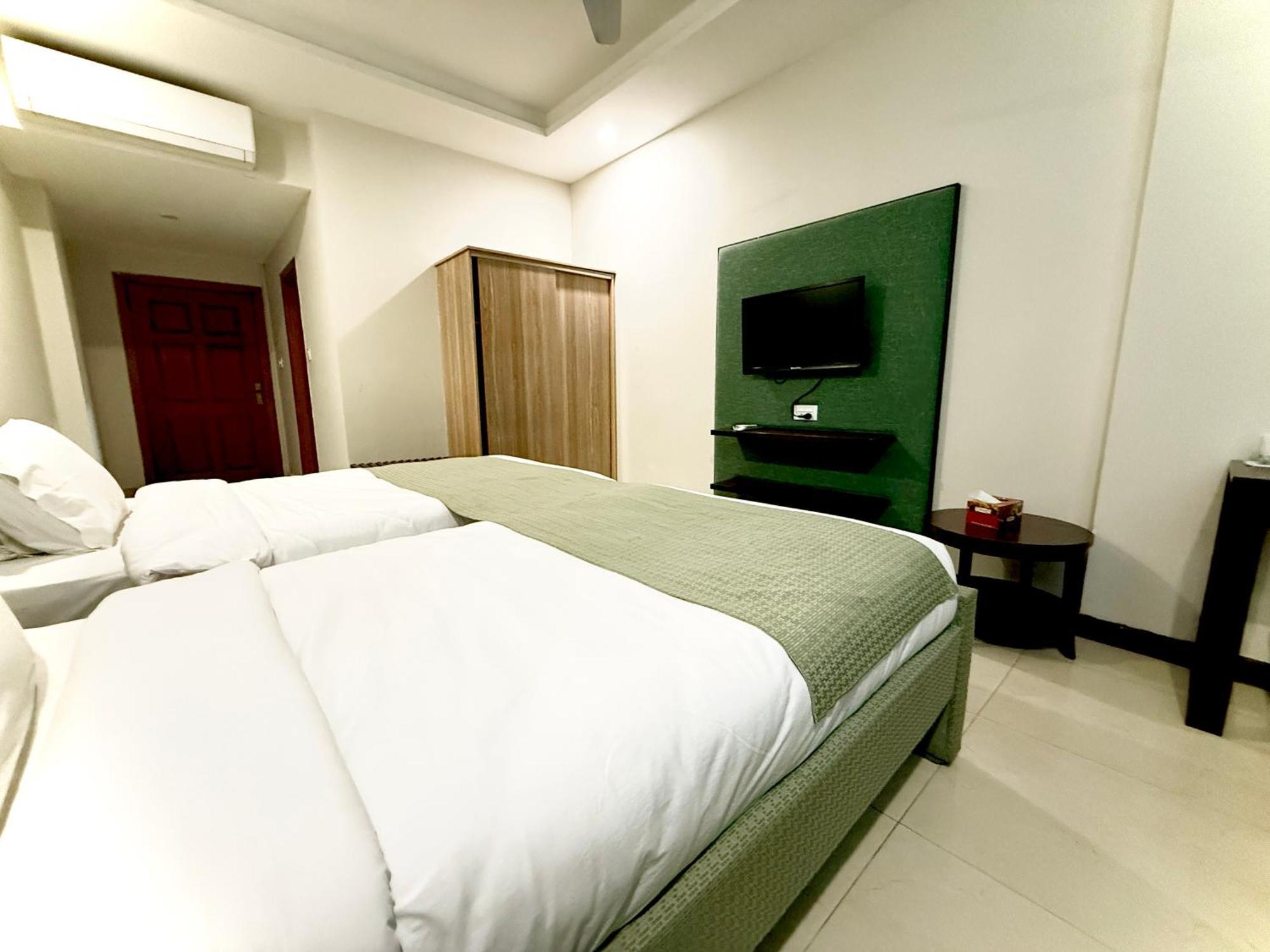 Atlas Hotel اسلام اباد المظهر الخارجي الصورة