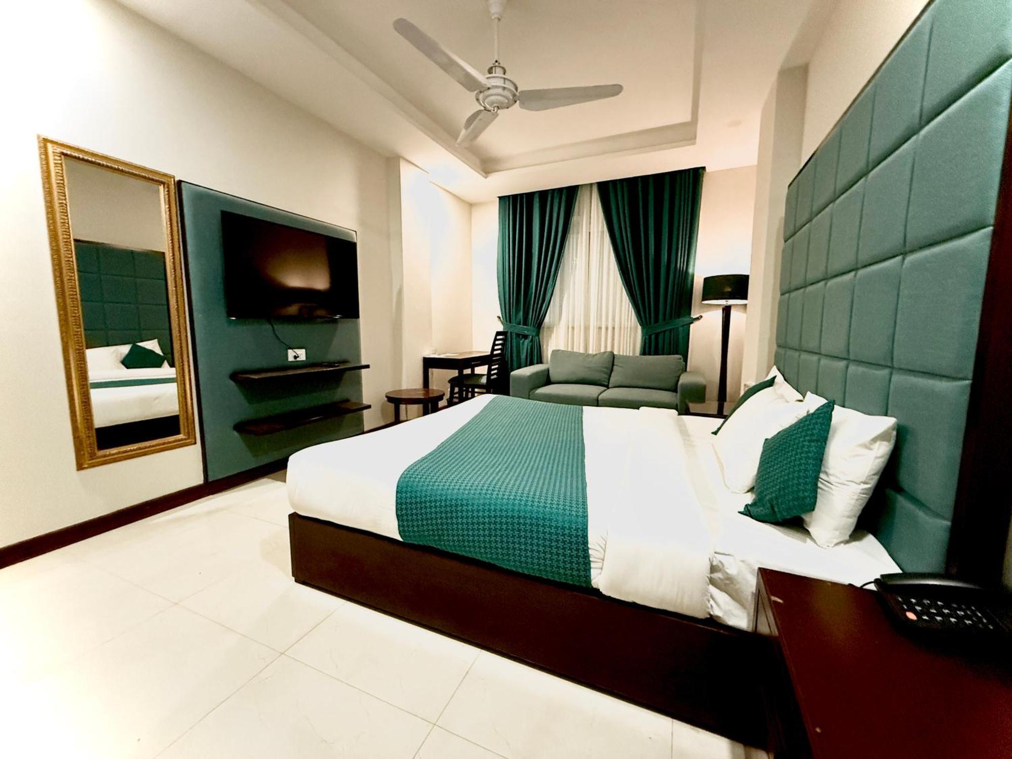 Atlas Hotel اسلام اباد المظهر الخارجي الصورة